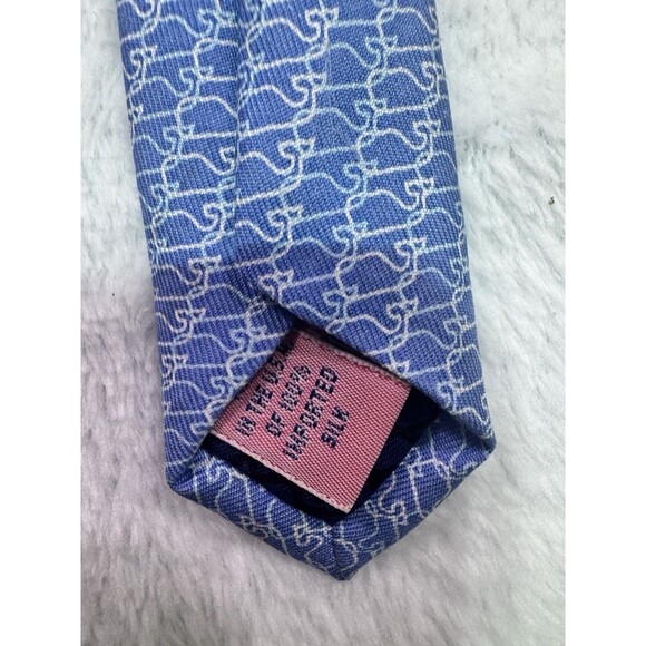 Vineyard Vines 100% Silk Blue & WhiteWhale Tie Hand Picked By Shep & Ian - Picture 3 of 9